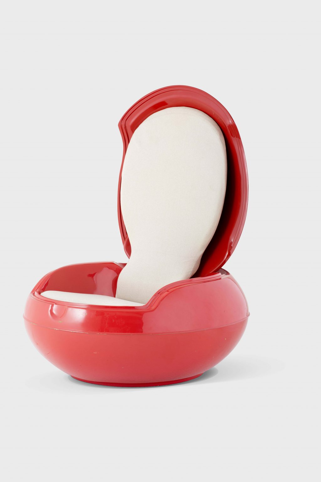 Red Garden Egg Chair designed by Peter Ghyczy